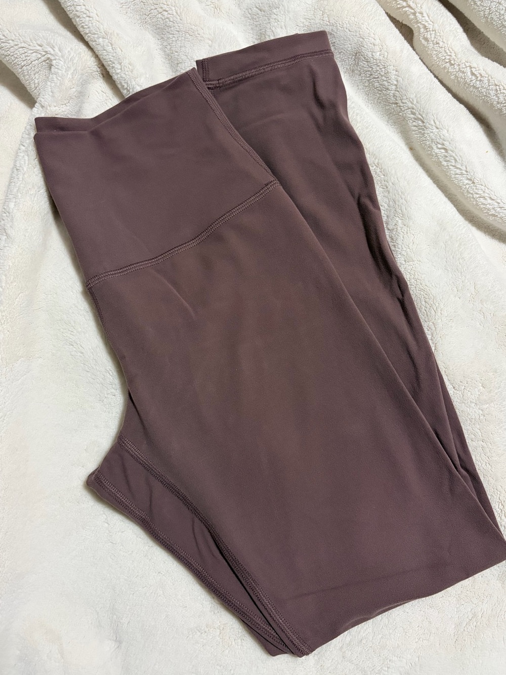 Size 4 Lululemon 7/8 Leggings
